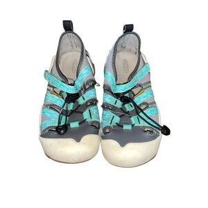 KEEN Knotch Creek Sandals Shoes Hybrid Water Steel Grey Waterfall Size 3